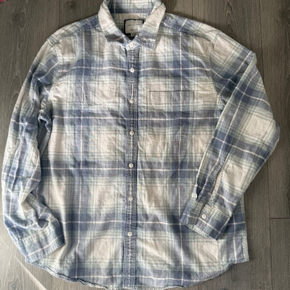 American Eagle Outfitters Blue and‎ Tan Plaid Shirt